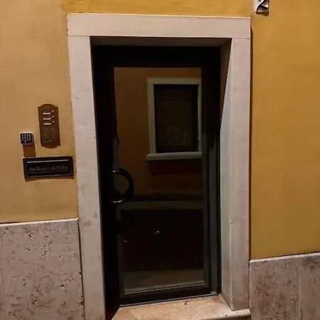 Santa Toscana Apartment *